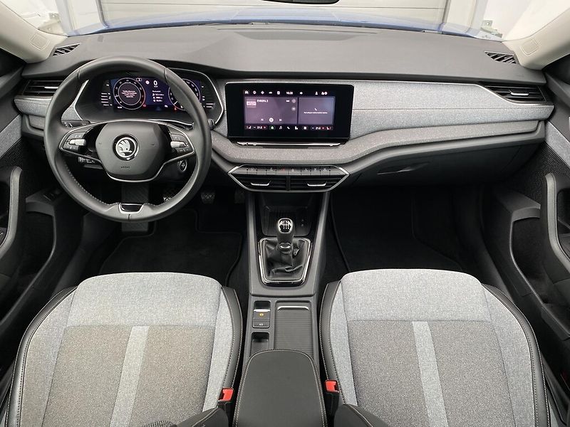Škoda Octavia 1,5 TSI 110 kW Top Selection - fotka 10 z 27