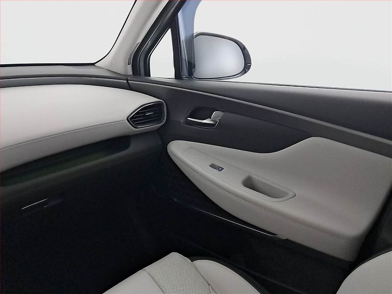 Hyundai Santa Fe (2022) 2.2 CRDi - fotka 8 z 21