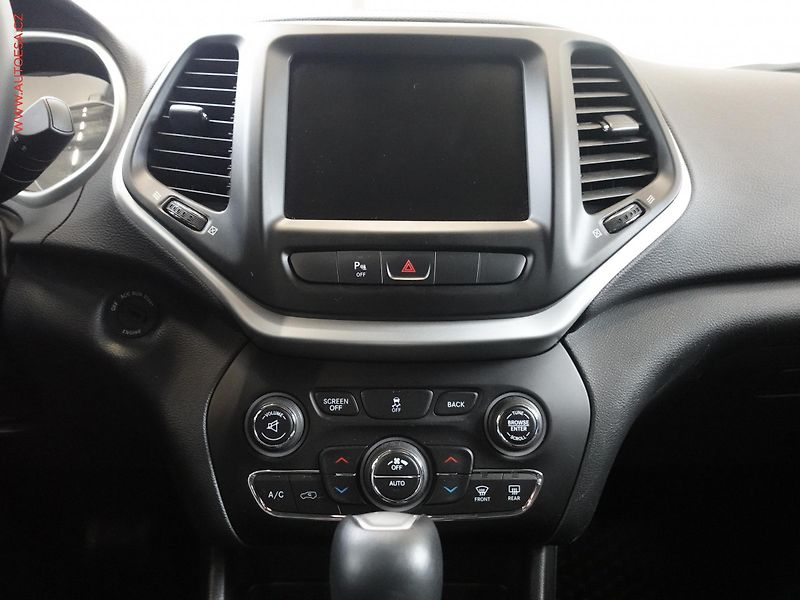 Jeep Cherokee (2014) 3.2 V6 4X4, Trailhawk, AT - fotka 14 z 23