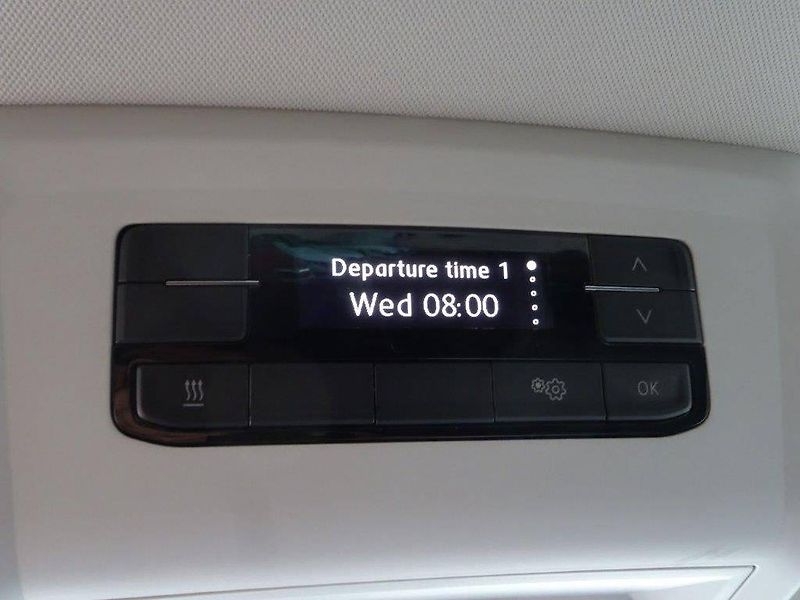 Volkswagen Multivan (2021) 6.1 150kW TDI 4MOT DSG - fotka 19 z 29