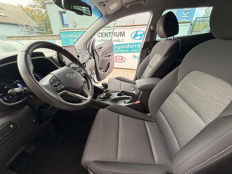 Hyundai Tucson 1.6-1MAJ-TOP STAV-PRAV.SERVIS - fotka 35 z 35