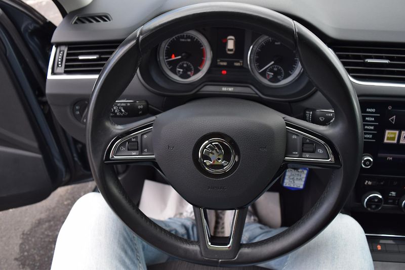 Škoda Octavia (2019) 1.5TSI 110kw AMBITION NAVI TAŽ - fotka 28 z 50