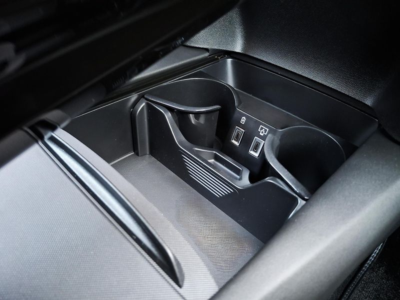DS Automobiles DS N°8 (2026) ETOILE 350 k AWD LONG RANGE    - fotka 12 z 47