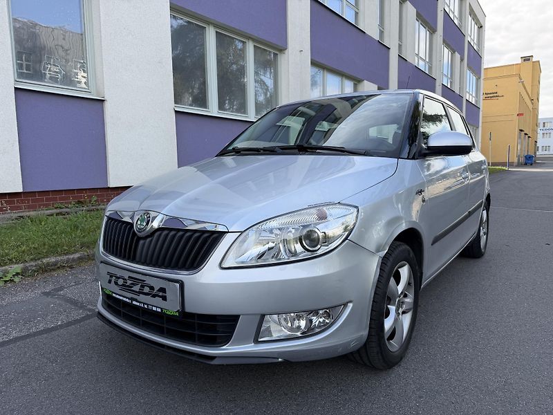 Škoda Fabia 1,2 TSI SERVIS.KN. - fotka 1 z 32