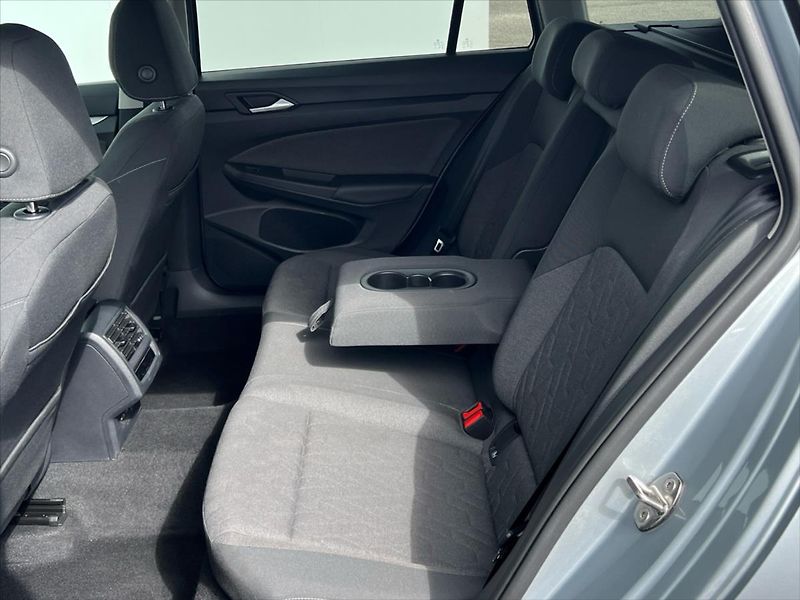 Volkswagen Golf Variant 1,5 TSi 85kW LIFE  8 REZERVACE - fotka 13 z 27