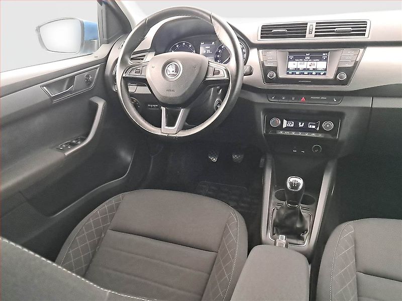 Škoda Fabia (2017) Style 1.2 TSI, Serv.kniha - fotka 7 z 16