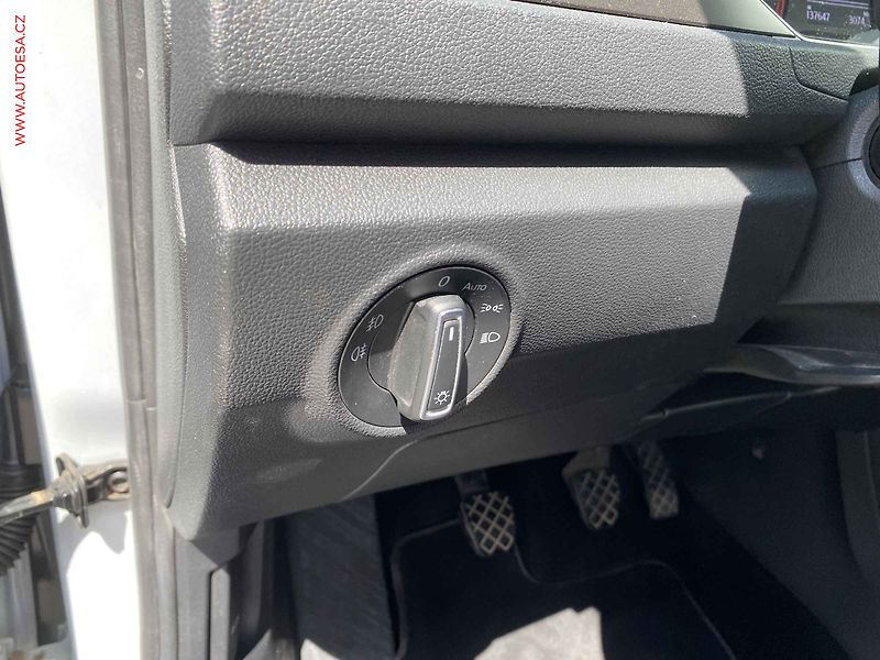 Volkswagen T-Roc (2019) 1.5 TSi, Comfortline, navi - fotka 15 z 18