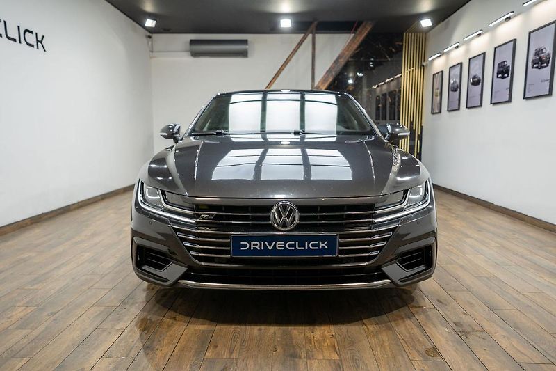 Volkswagen Arteon 2.0 TDI R-Line 140 kW - fotka 2 z 34