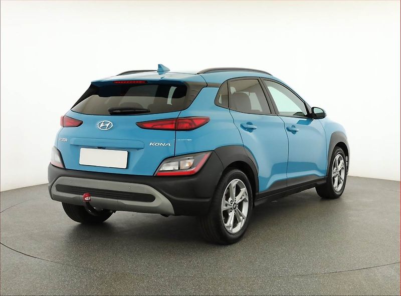 Hyundai Kona (2021) Business 1.6 T-GDI - fotka 5 z 18