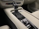 Volvo V90 D4 MOMENTUM AUT - náhled 29