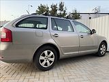 Škoda Octavia 2,0 TDI ELEGANCE tažné původČR - náhled 17
