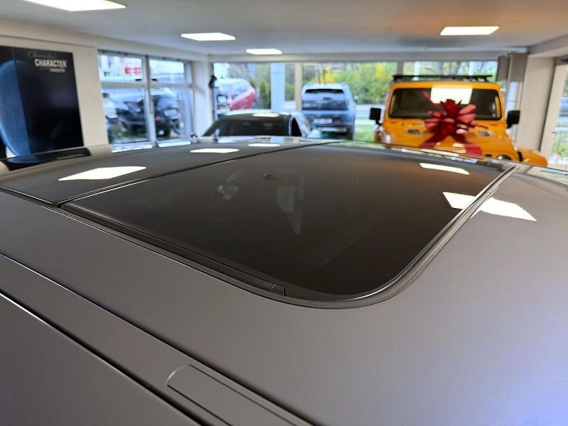 Maserati Levante (2022) 2.0 T Hybrid Q4 (4x4) 330k AT8 - fotka 23 z 27