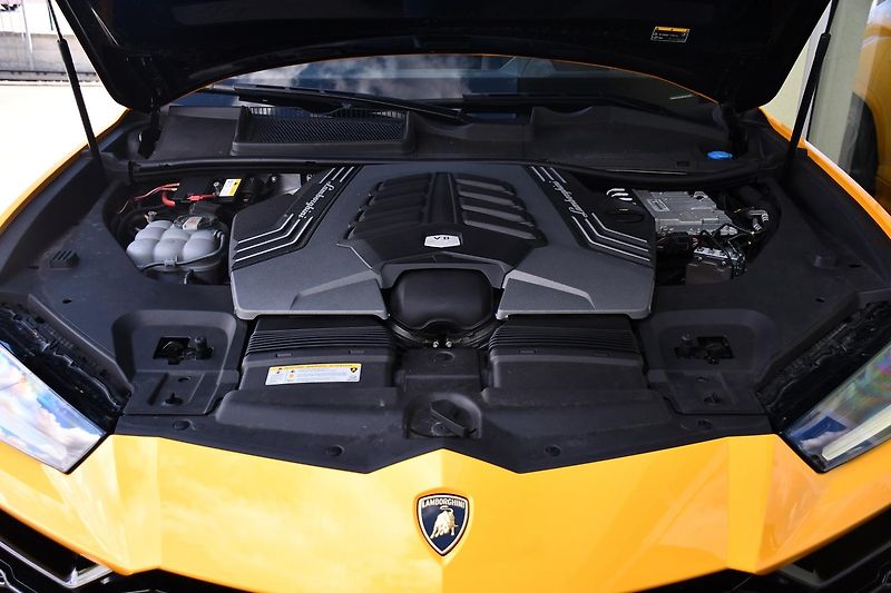 Lamborghini Urus 4.0 V8 ZÁRUKA - fotka 59 z 62