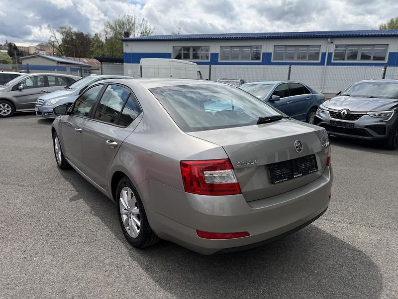 Škoda Octavia 1.2 TSI,  77kw, manual,  - fotka 2 z 9