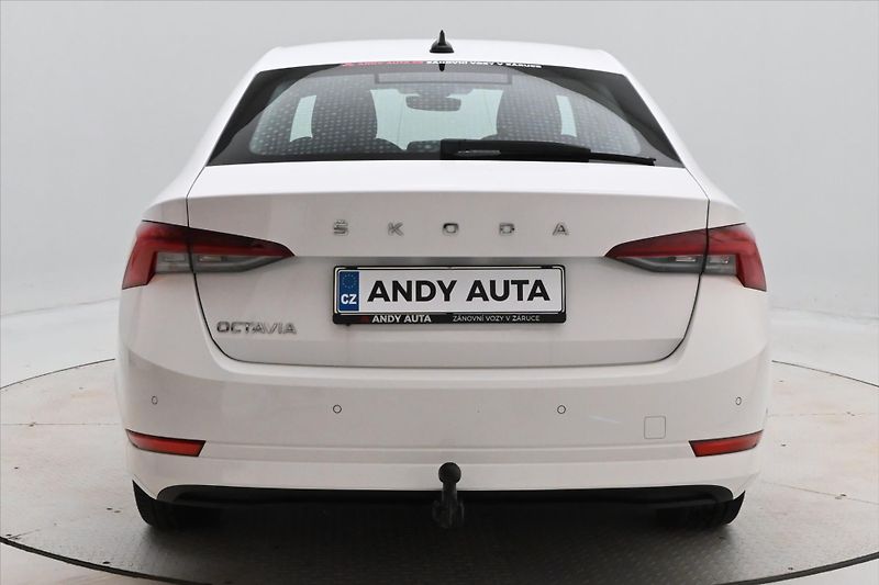 Škoda Octavia 2,0 TDI 110KW DSG STYLE Záruka - fotka 6 z 34