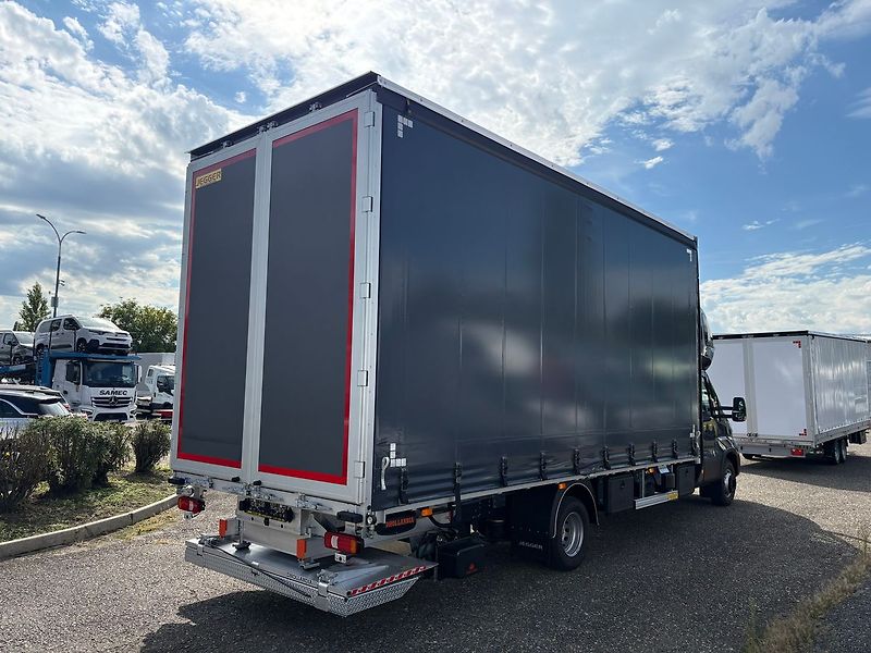 Iveco Daily (2026) 3.0AUT, 210HP, 15palet, Čelo - fotka 5 z 38