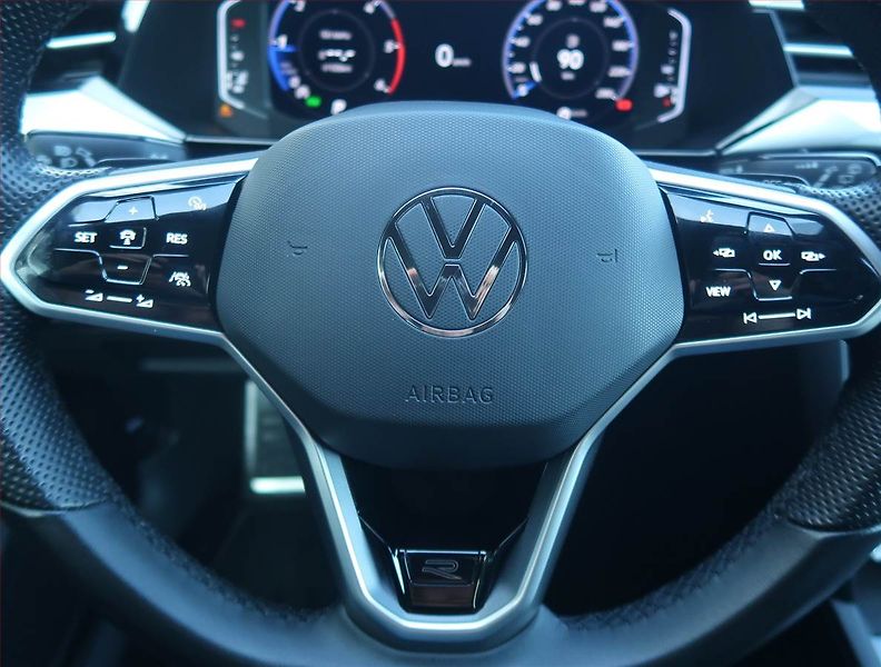 Volkswagen Arteon (2023) R-line 2.0 TDI - fotka 21 z 21