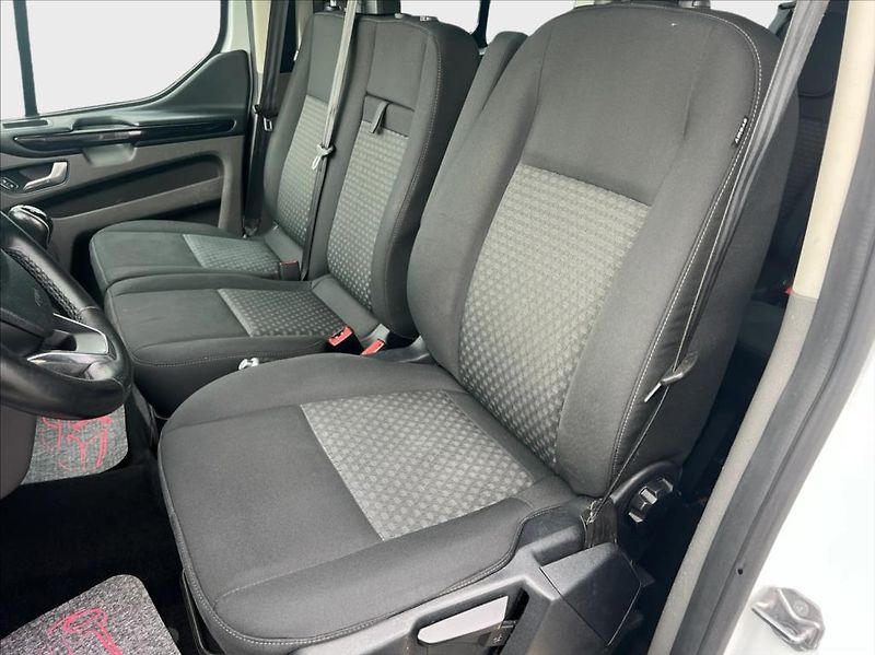 Ford Tourneo Custom 2,0 TDCI 9.Míst,Navi,DPH - fotka 11 z 19