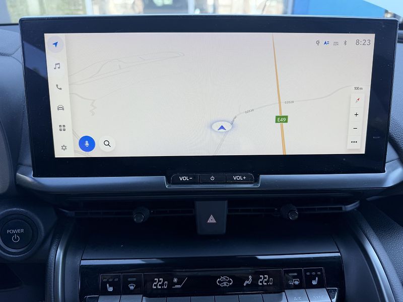 Toyota C-HR 1,8i hybrid automat navigace - fotka 17 z 21