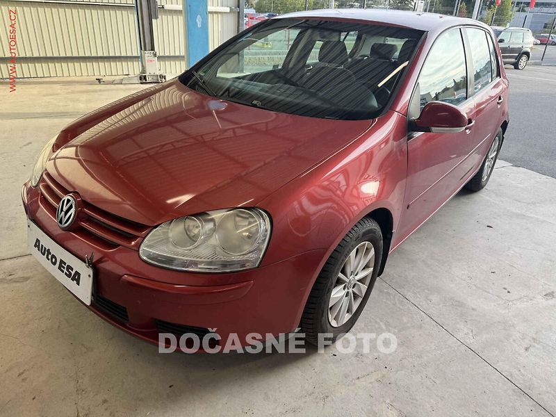 Volkswagen Golf (2007) 1.4i, ČR, AC, TZ - fotka 1 z 3