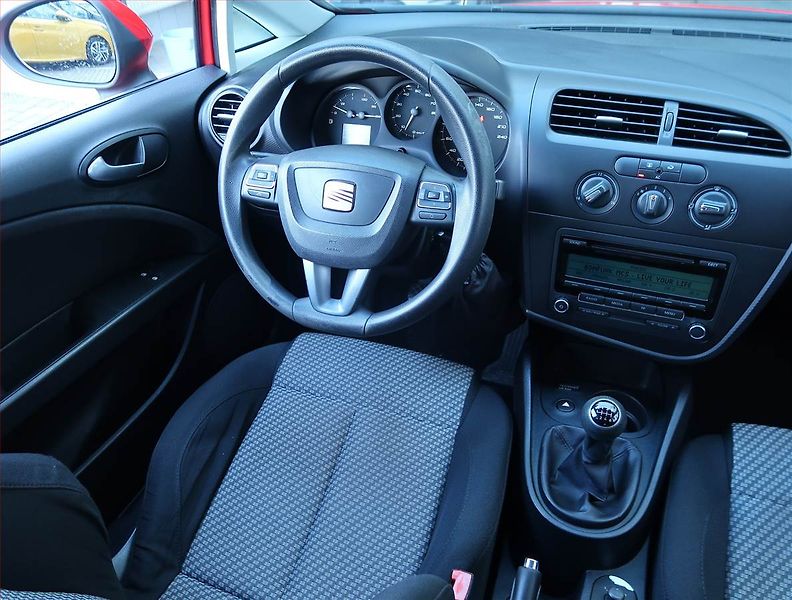 Seat Leon (2011) 1.2 TSI, Serv.kniha - fotka 7 z 16