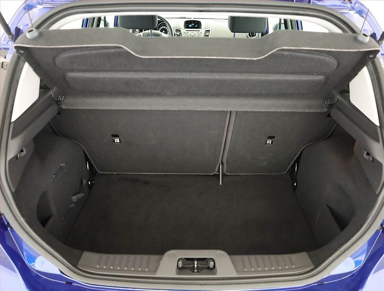 Ford Fiesta (2015) 1.25, Serv.kniha - fotka 16 z 16