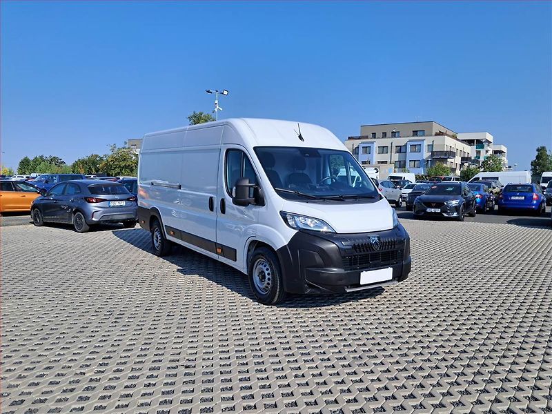 Peugeot Boxer (2025) 2.2 BlueHDi, Maxi, 14m3, 1.0t - fotografie inzerátu