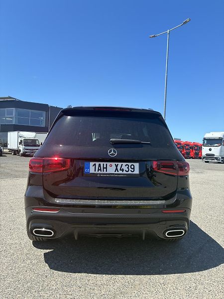 Mercedes-Benz GLB (2025) 200d 4MATIC - fotka 4 z 13