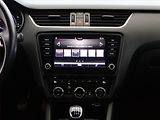 Škoda Octavia (2018) 1.5 TSI, Navi, Tempomat - náhled 10