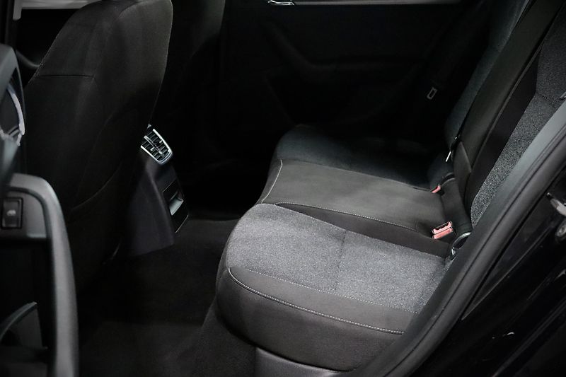 Škoda Octavia 3 FL Combi 1.5 TSI 110 kW - fotka 18 z 35