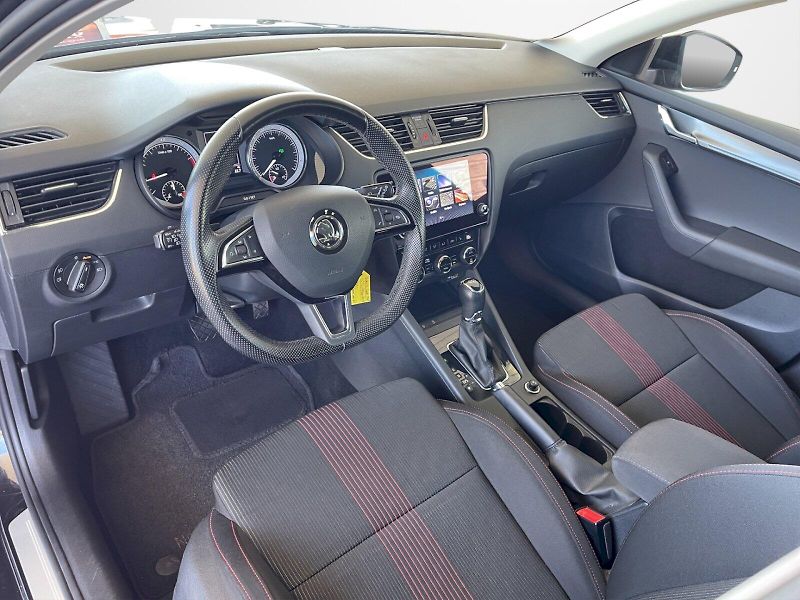 Škoda Octavia (2018) 1.5 TSI 110kW DSG Style Plus c - fotka 5 z 31