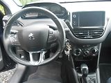 Peugeot 208 NAVI, CHROM, LED, 87TKm - náhled 27