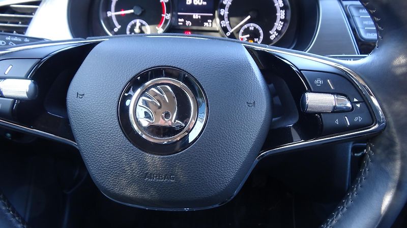 Škoda Fabia Kombi 1.0TSi  Style - fotka 12 z 14