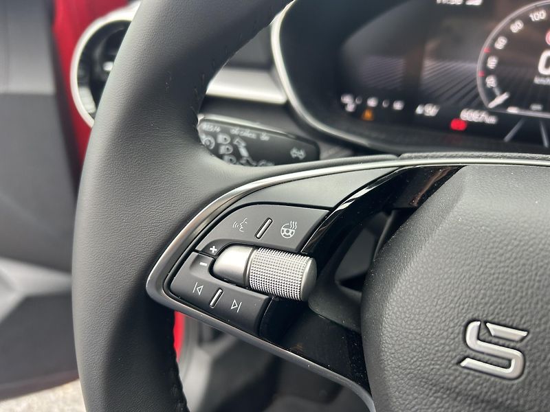 Škoda Fabia 1.0TSi 70kW Top Selection - fotka 14 z 25
