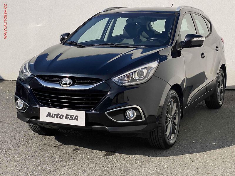 Hyundai ix35 (2015) 1.7CRDi, 2.maj,ČR, AC, tempo - fotka 3 z 18