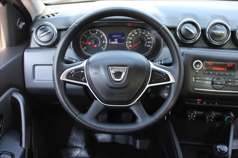 Dacia Duster 1,6 SCe  NOVÉ V ČR - fotka 9 z 22