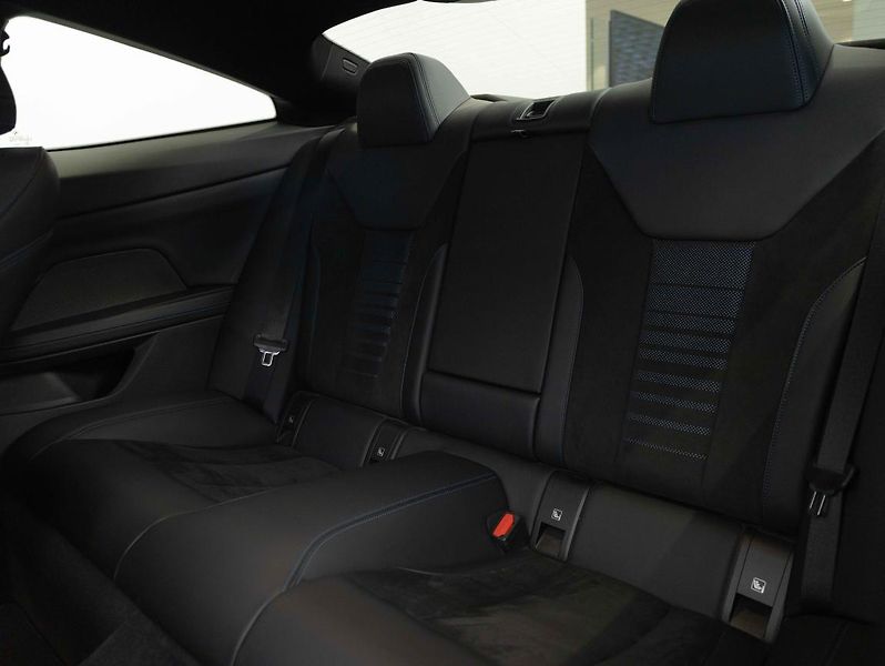 BMW Řada 4 M440i xDrive Coupé - fotka 20 z 22