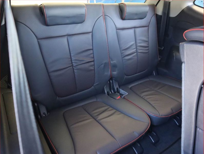 Hyundai Santa Fe (2006) 2.2 CRDi, 4X4, Automat - fotka 17 z 19
