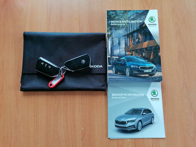 Škoda Octavia (2020) 1.5 TSi Style MATRIX KŮŽE - fotka 33 z 33