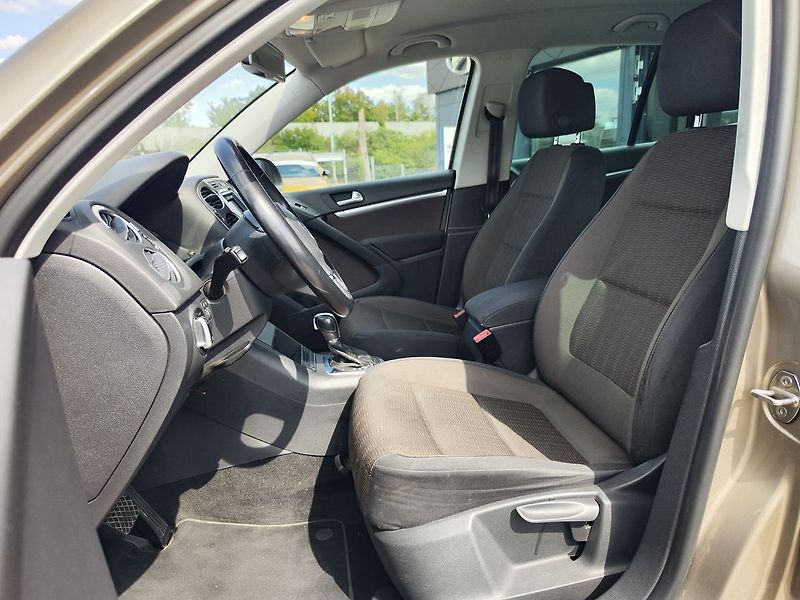 Volkswagen Tiguan 2.0 TSI/132kWSport 4Motion DSG - fotka 14 z 26