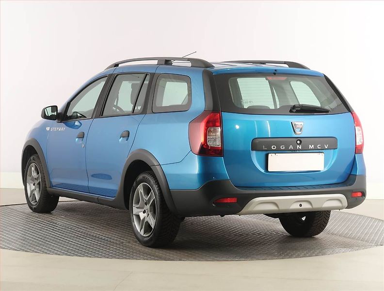 Dacia Logan (2019) Stepway 0.9 TCe, ČR,1.maj - fotka 4 z 16