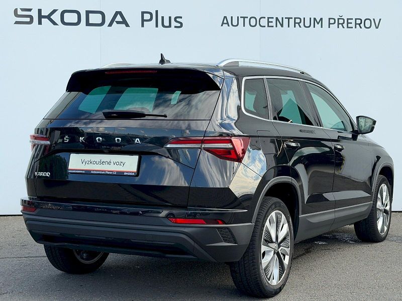 Škoda Karoq (2022) 1.5 TSI 110kW Style - fotka 2 z 35
