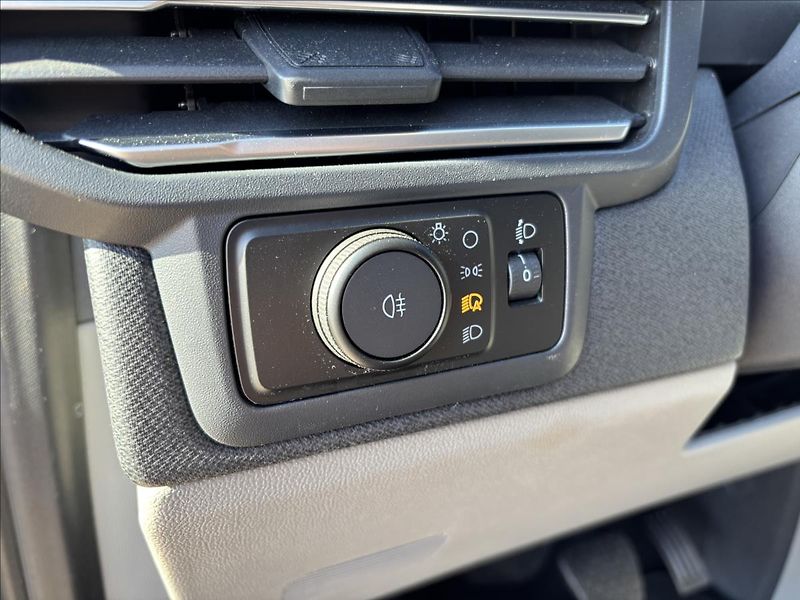 Ford Tourneo Custom 2,0 EcoBlue 125kW Active AWD - fotka 31 z 52
