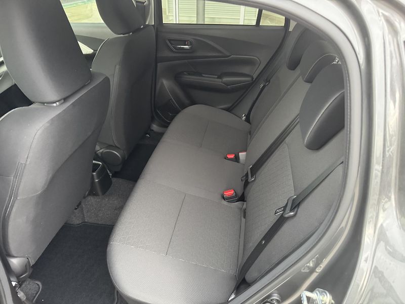 Suzuki Swift (2026) 1,2 Premium Hybrid - fotka 5 z 6