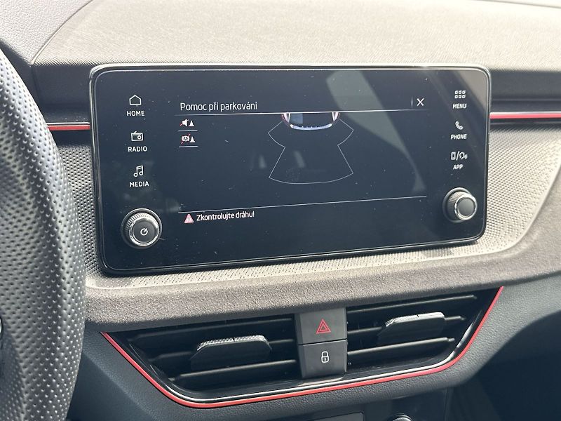 Škoda Scala (2024) 1.0 TSI 85 kW DSG Selection - fotka 12 z 31