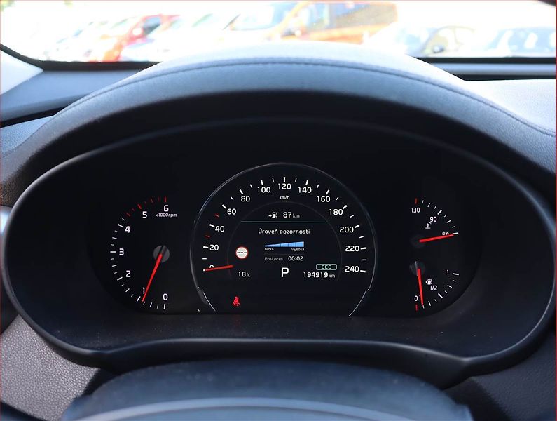 Kia Sorento (2019) 2.2 CRDi, Automat, Serv.kniha - fotka 11 z 20