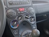 Fiat Panda 1,2 i 1 MAJITEL POUZE 40TIS.km - náhled 22