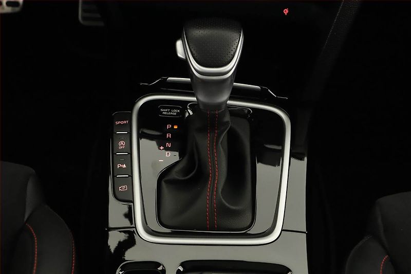 Kia Pro_Ceed (2021) GT 1.6 T-GDI - fotka 17 z 20