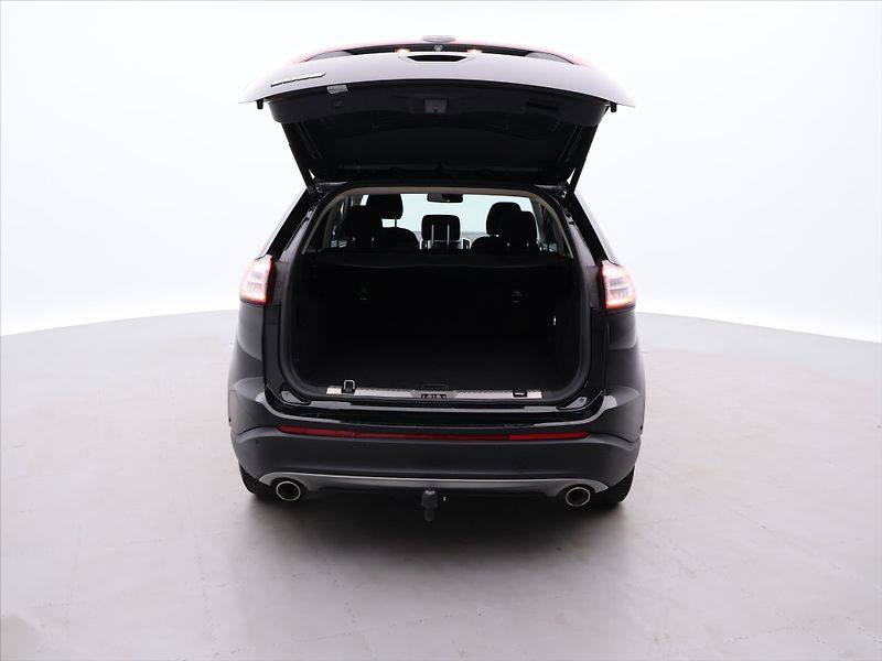 Ford Edge 2,0 TDCI 132kW AWD DPH - fotka 9 z 32