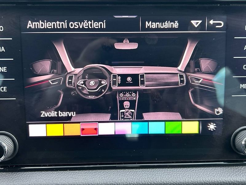 Škoda Kodiaq (2020) 1.5 TSI Sportline - fotka 26 z 33